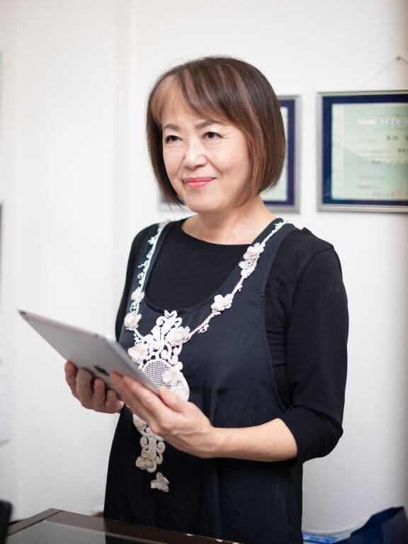 エステティシャン歴21年健康痩身の会北陸支部長でありソワンジュスタッフの森田壽子